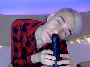 9accidental_shooter chaturbate