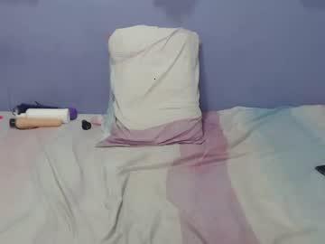 adela_smith10 chaturbate