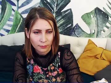 adelis_green chaturbate