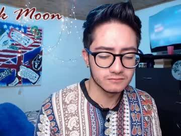 alek_moon chaturbate