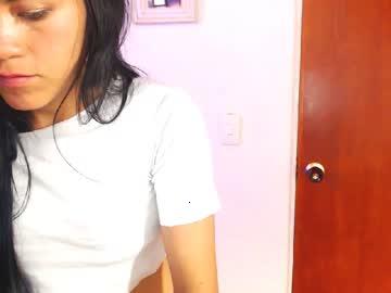 aliciasaenzz chaturbate