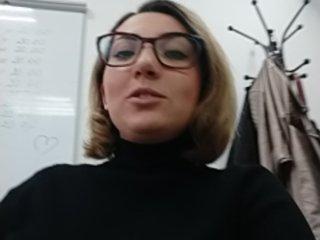 AndreaShiny bongacams