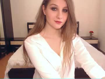 arielmidnight chaturbate