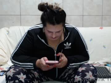 arinadols23 chaturbate