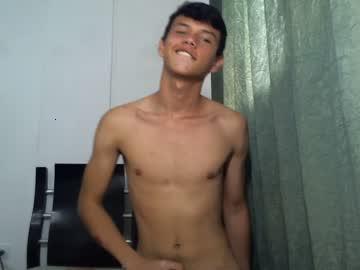 bambino_hus850 chaturbate