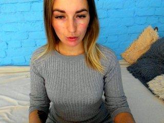 BeautyyBlond bongacams