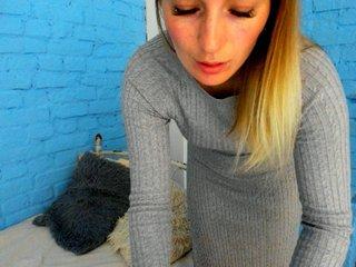 BeautyyBlond bongacams