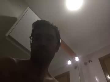 br0k3r1983 chaturbate