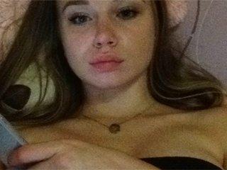 Brillian7 bongacams