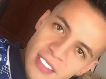 charly_4 chaturbate