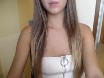 chiquiakelker chaturbate