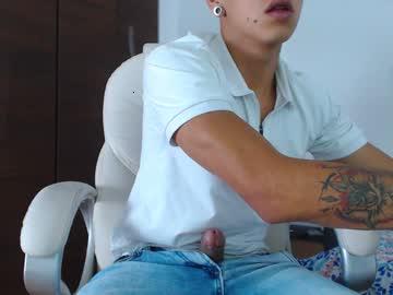 dage_19 chaturbate