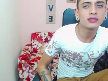 damian_bigdick chaturbate