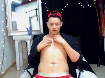 derekholmes chaturbate