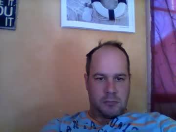 derschwanz6 chaturbate