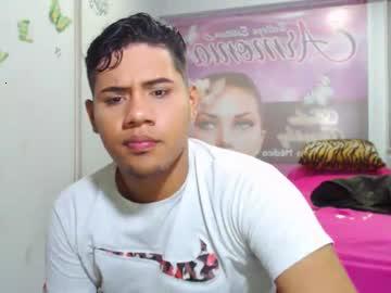 desiredboyx chaturbate