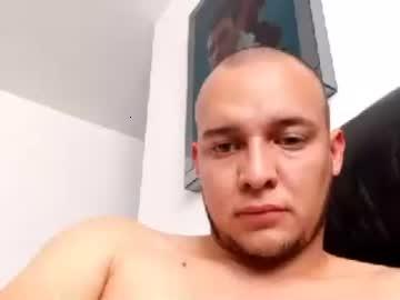 dimitribigdick18 chaturbate