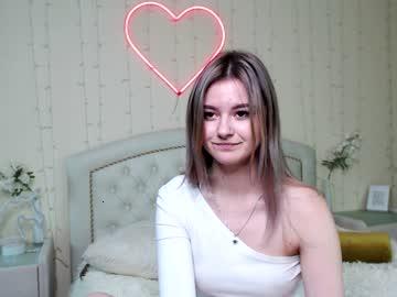 dreamyjulya chaturbate