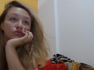 ela_queens chaturbate