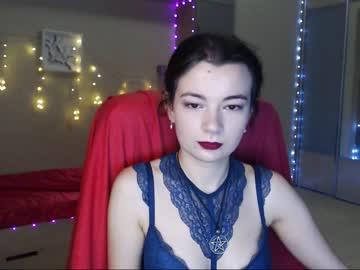 elvisbloom chaturbate