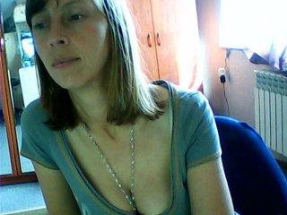 Emily1202 bongacams