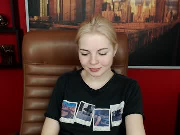 emily_laine chaturbate