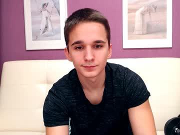 evan_buxter chaturbate