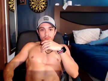 fitguywoww chaturbate