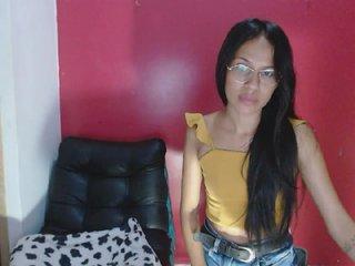 Greicy-love00 bongacams