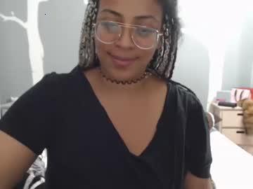 hallestrawberry69 chaturbate