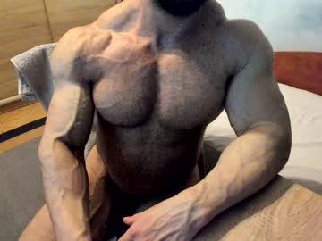 heavenlymuscledbeast chaturbate