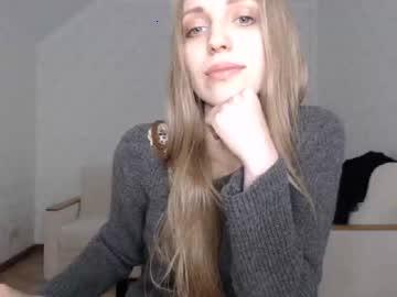 holly_angel chaturbate