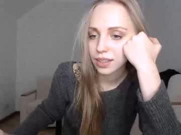 holly_angel chaturbate