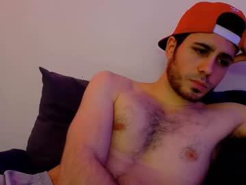 hung_dude_19 chaturbate