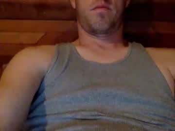 hungsurfer42o chaturbate