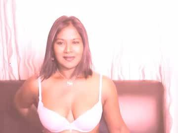 indiankiara2 chaturbate