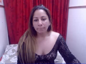 isa_latina chaturbate