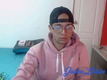 jakeelatiin chaturbate