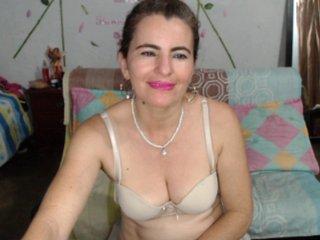 JuanitaWouti bongacams