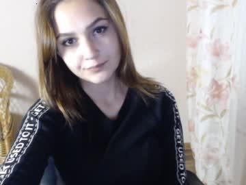 julia_2000 chaturbate