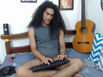 julian_cassanova chaturbate