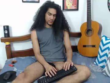 julian_cassanova chaturbate