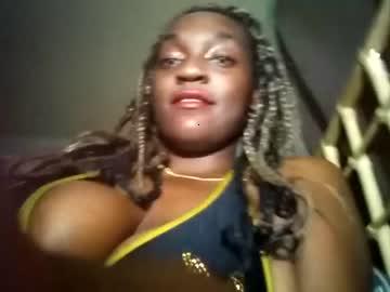 kellidavis28 chaturbate