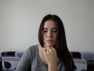 kirashygrl chaturbate