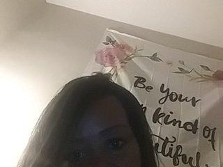 KittyKat85 bongacams