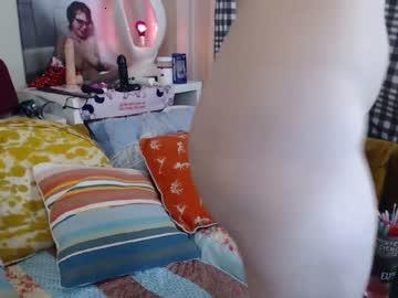 koshka_dinosaur chaturbate