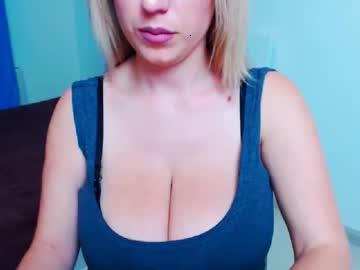 kristimalonix chaturbate