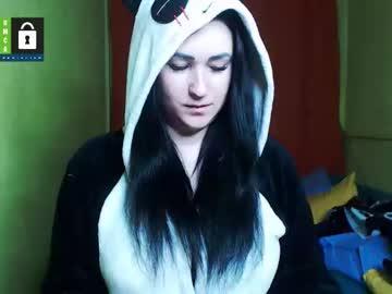 kyrahart chaturbate