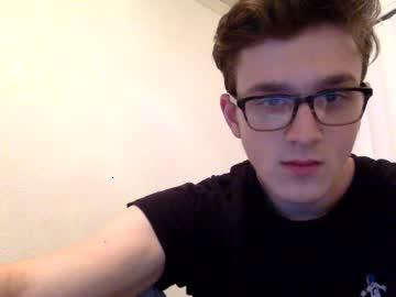 lacollegeguy20 chaturbate