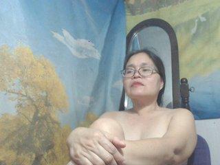 ladyfantasy35 bongacams